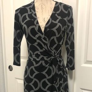 Bisou Bisou Black and White Wrap Dress Size 6